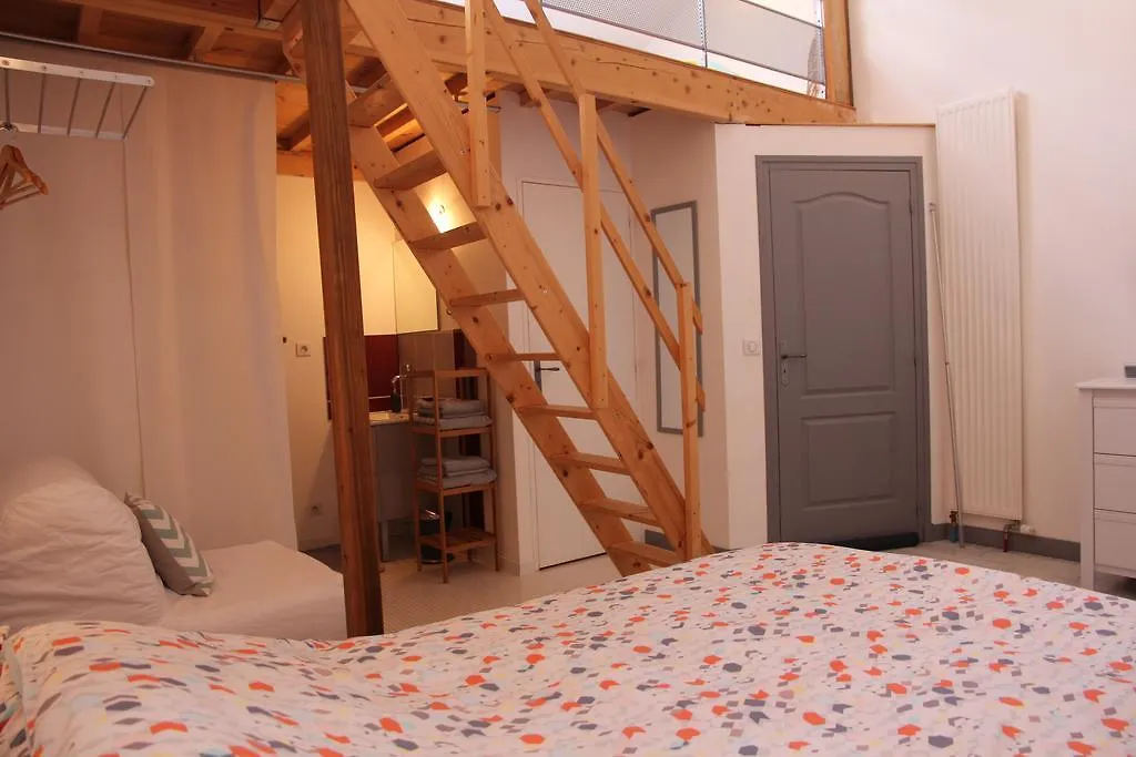 La Grange Des Griottiers Bed & Breakfast Saint-Priest  Saint-Priest (Rhone)